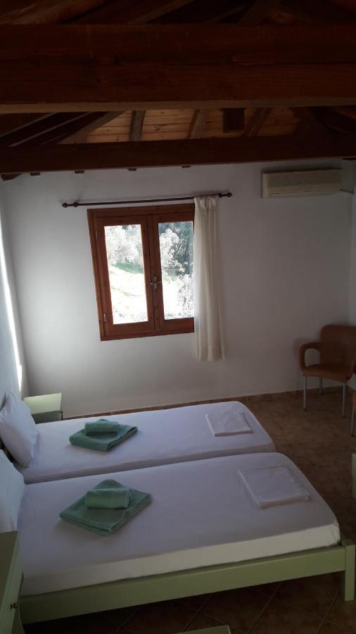 Ourania Sea Breath Apartment Punta Екстериор снимка